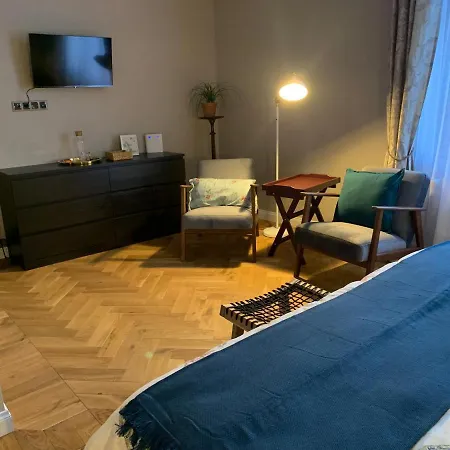 Guest house Emily 3*