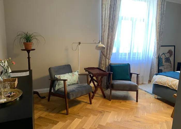 Viesu māja Emily 3*