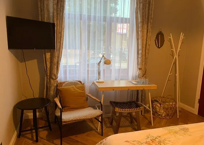 Emily Guest house 3*