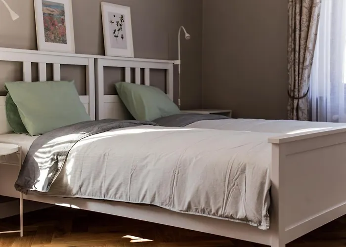 Emily بيت ضيافة